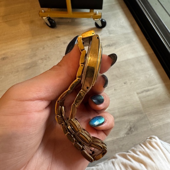 Citizen Gold Chronograph Watch with White Dial - Picture 5 of 5